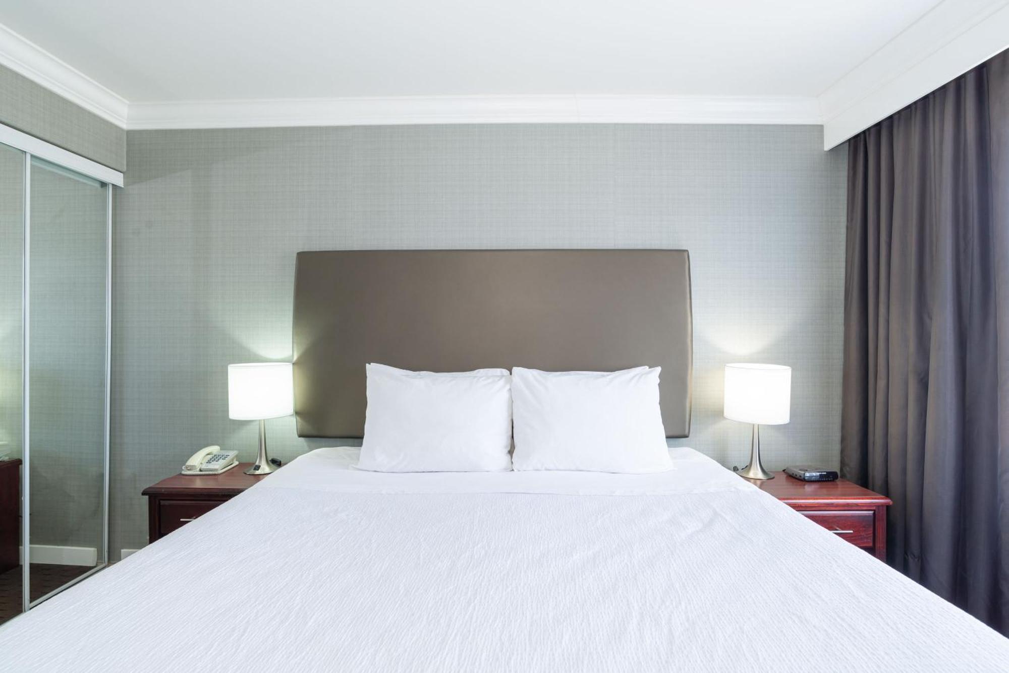 Sandman Hotel Red Deer Extérieur photo