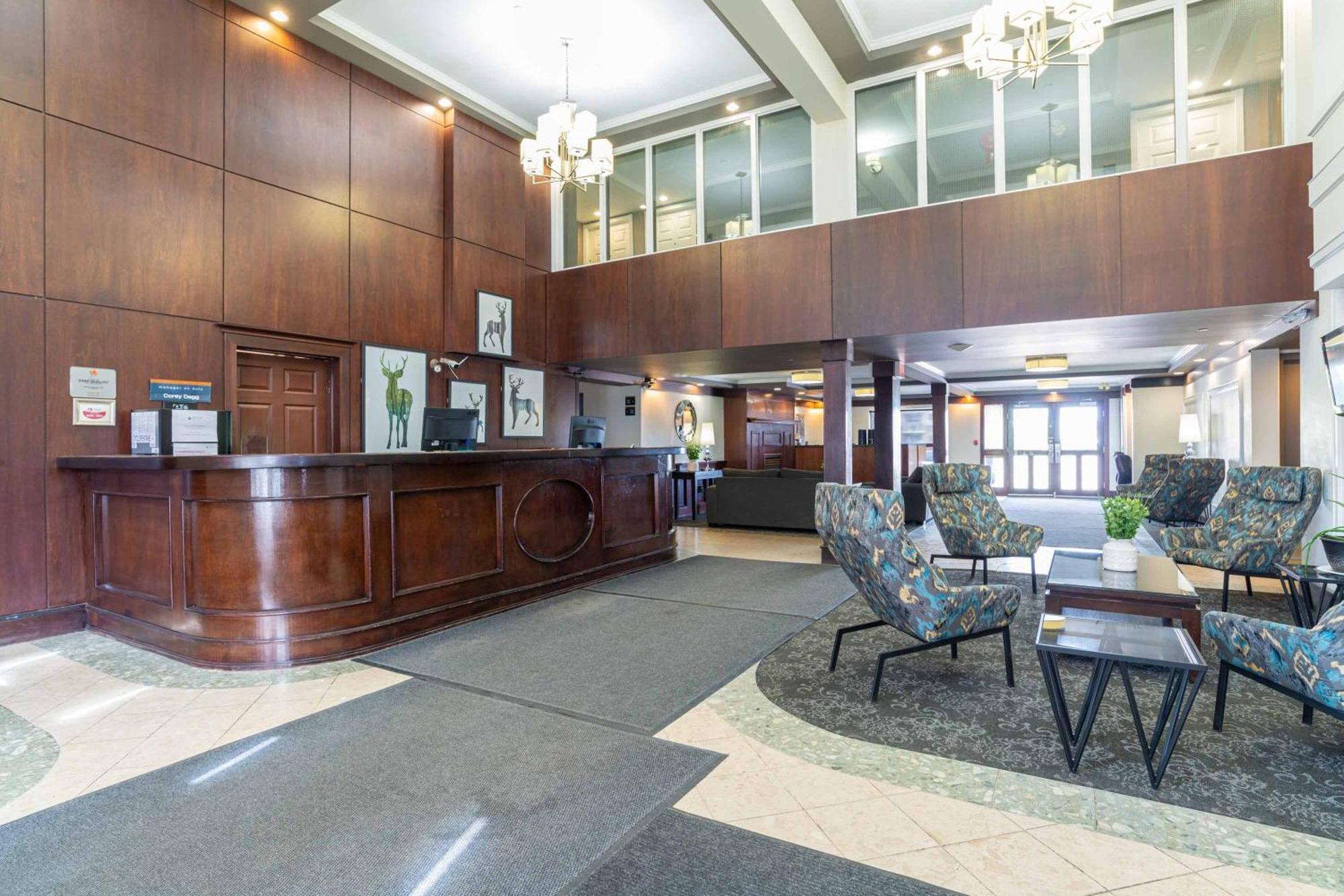Sandman Hotel Red Deer Extérieur photo